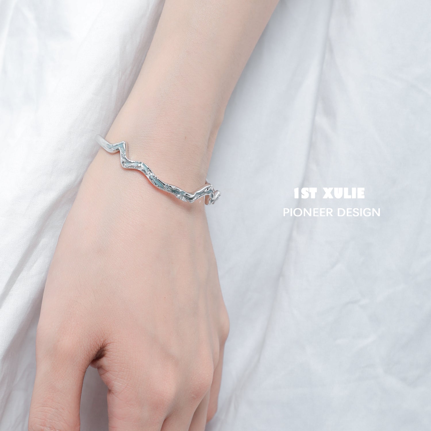 THE SEA  Irregular Bracelets